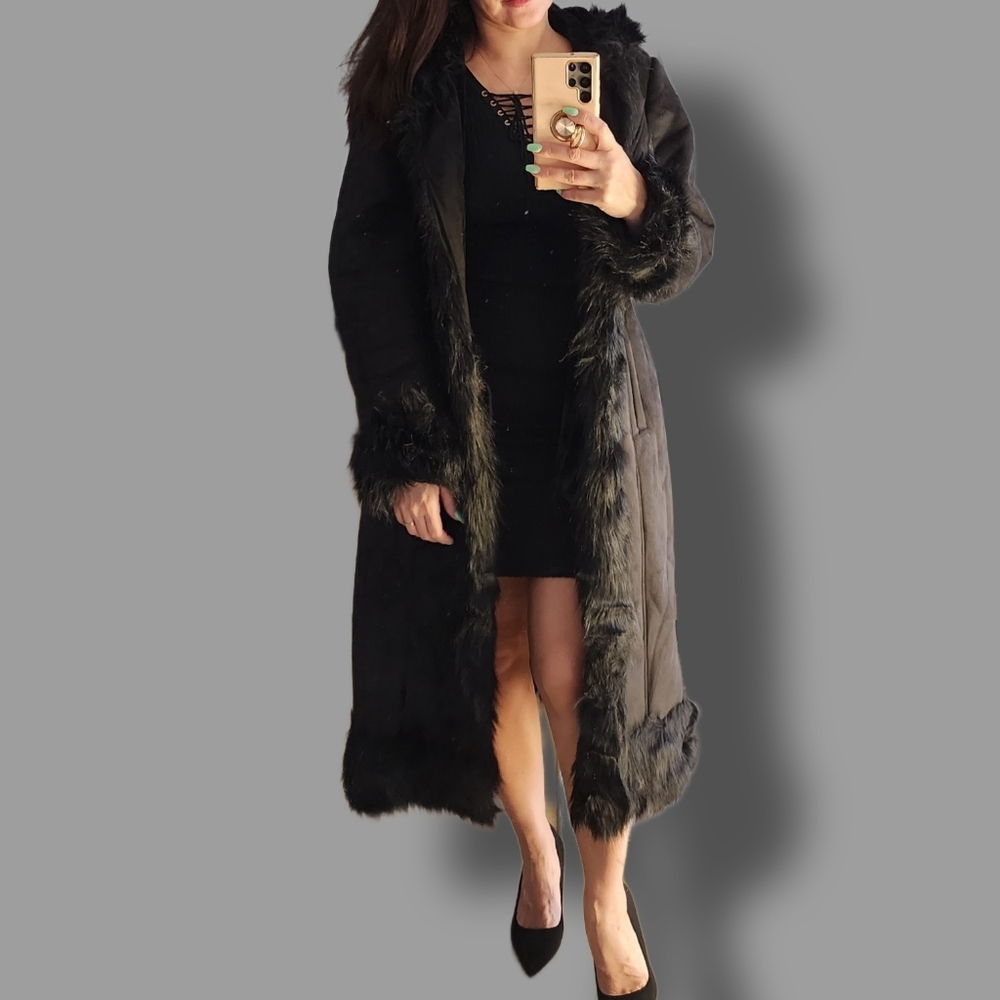 Masseys Black Long Faux Fur Trim Coat Women’s XL Elegant Winter - Picture 4 of 16
